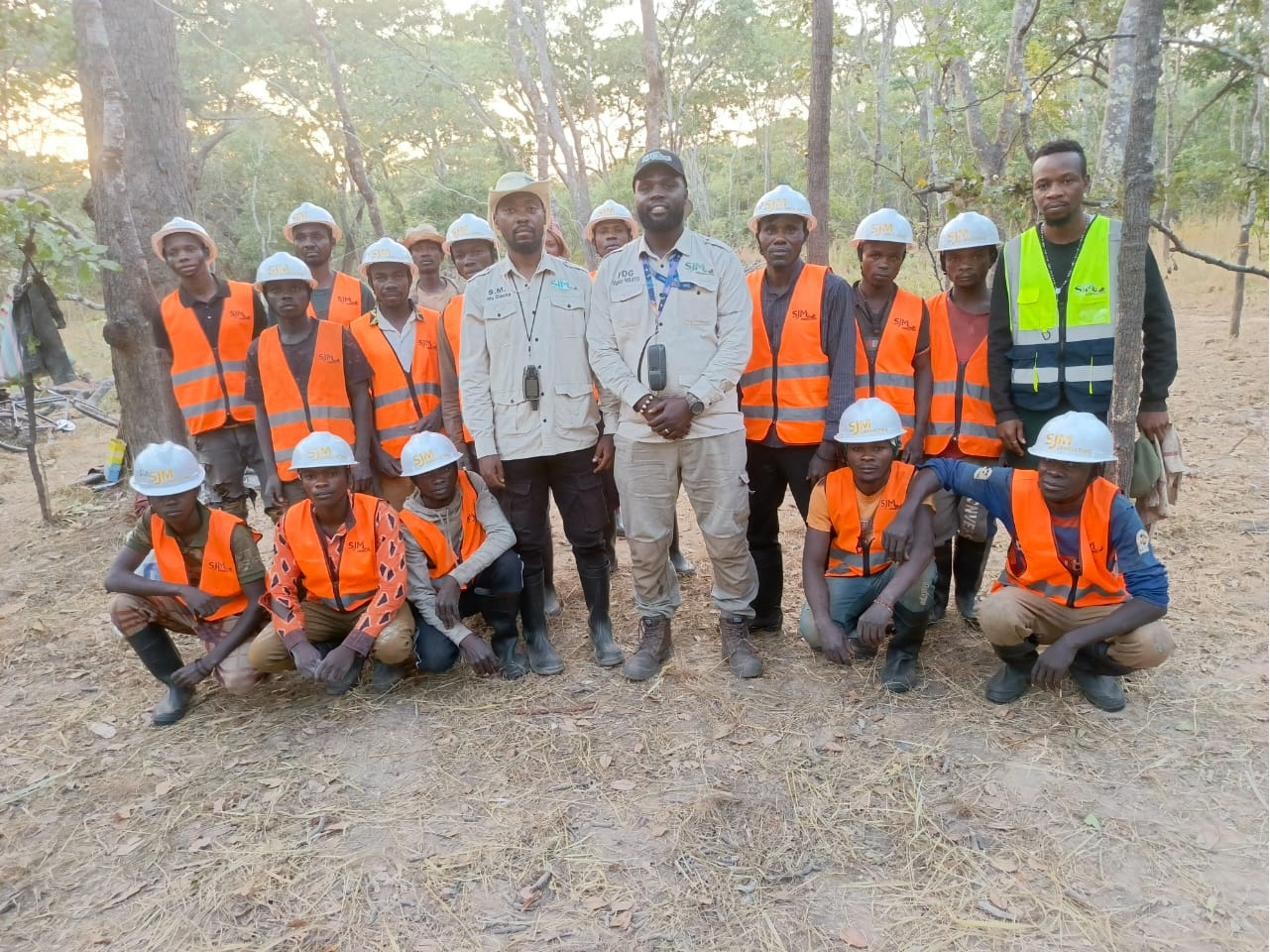 L'équipe Rock Mining sur le terrain